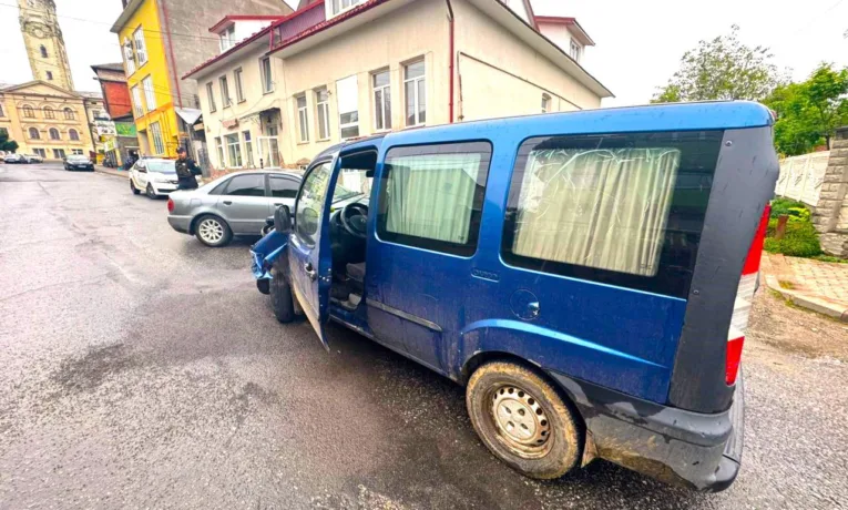 На Прикарпатті 19-річний юнак викрав авто