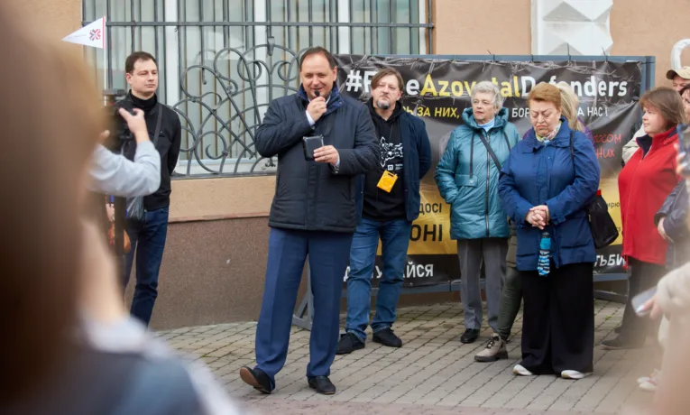 Мер-екскурсовод: Руслан Марцінків відкрив сезон безкоштовних екскурсій Івано-Франківськом