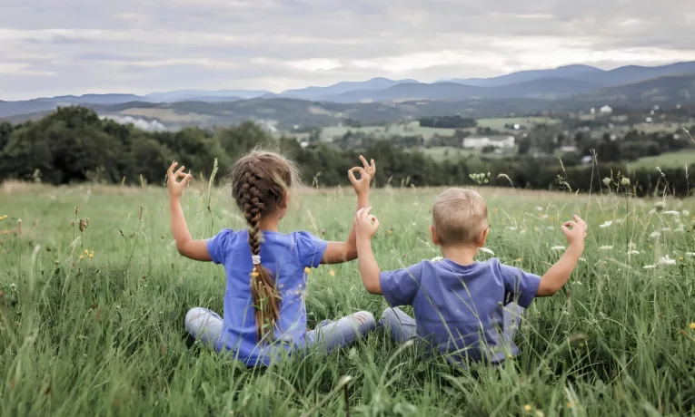 Для дітей захисників організовують безкоштовні екскурсійні поїздки до країн Європи
