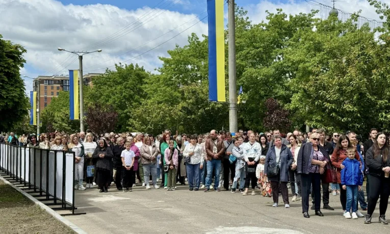 У Калуші відкрили «Алею віри та надії» на честь зниклих безвісти та полонених воїнів