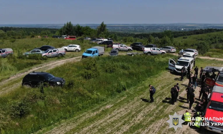 На Прикарпатті другу добу шукають 5-річного Кирила