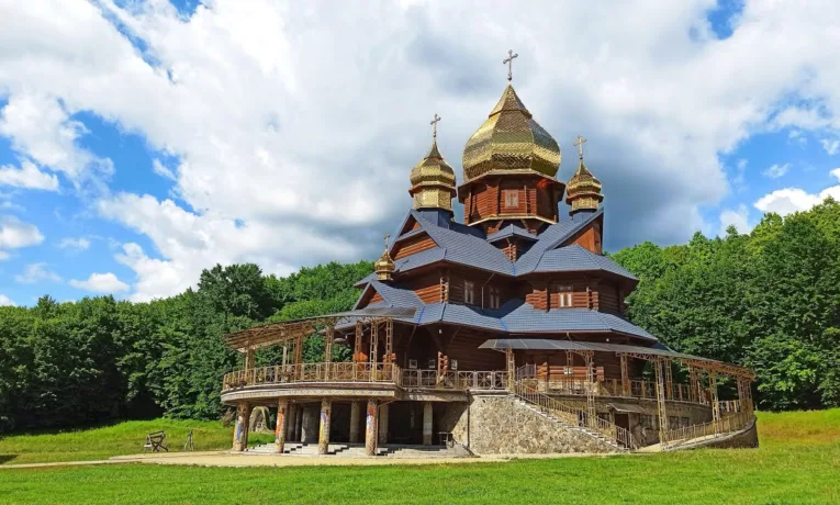 Погінський монастир.