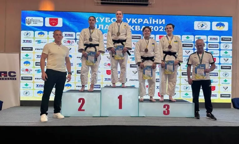 Прикарпатські дзюдоїстки вибороли медалі на Кубку України