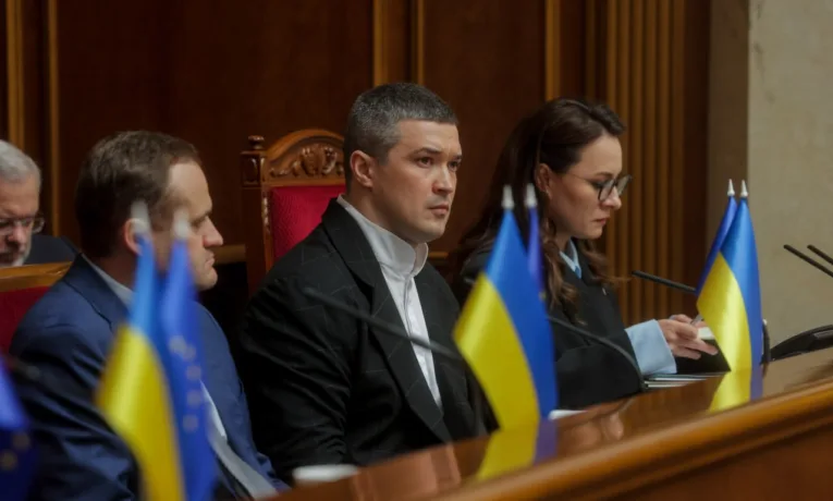 Кабмін Свириденко