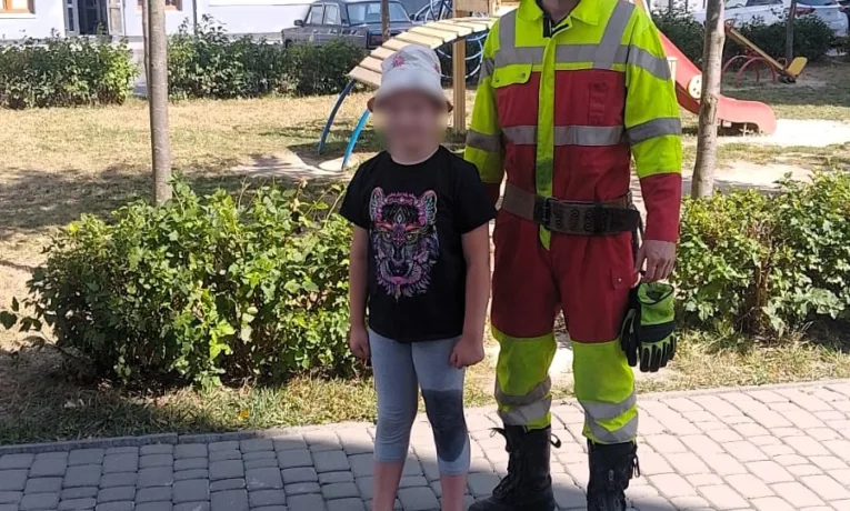 У Франківську рятувальники звільнили ногу дитини з конструкції дитячої гірки