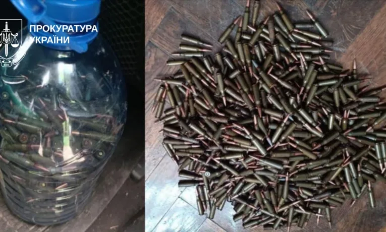 На Прикарпатті судитимуть чоловіків за незаконний збут зброї та боєприпасів