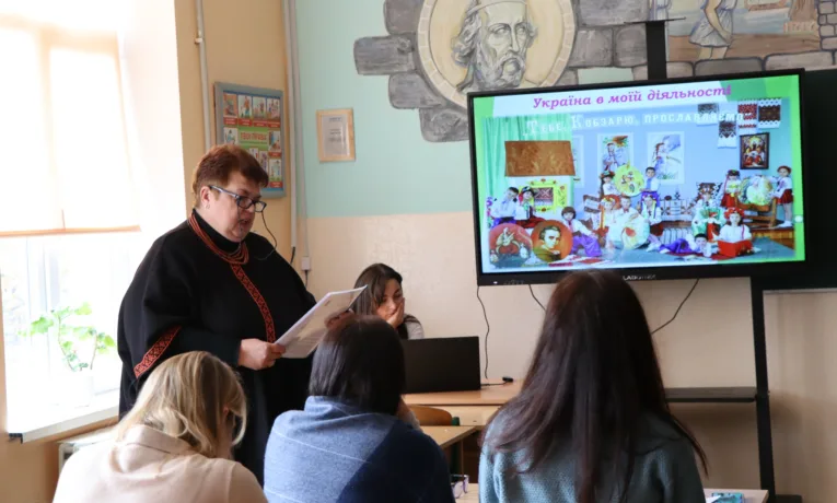 В Івано-Франківську визначили лауреатів Педагогічної премії імені Богдана Ступарика 2025