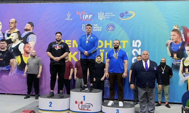 Прикарпатські пауерліфтери здобули призові місця на чемпіонаті України у Коломиї