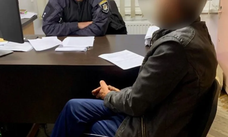 На Франківщині чоловіку повідомили про підозру за жорстоке поводження із собакою