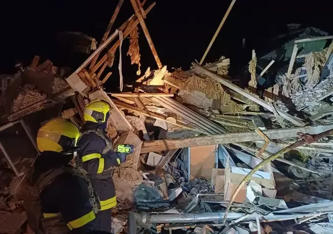 На Коломийщині стався вибух у літній кухні: двоє людей постраждали