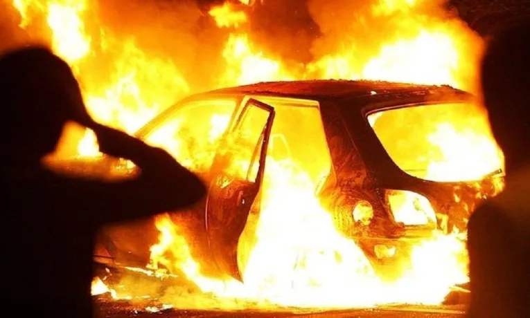 Підпал авто