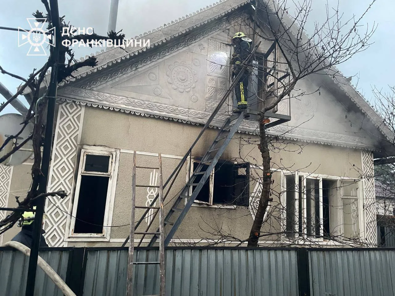 На Косівщині в пожежі житлового будинку загинула жінка