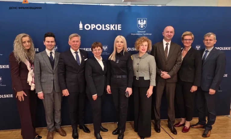 Прикарпатські рятувальники отримали допомогу від партнерів з ЄС