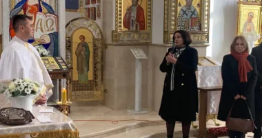 Карпатський університет подарував парафії св. Кирила і Методія тактильну ікону