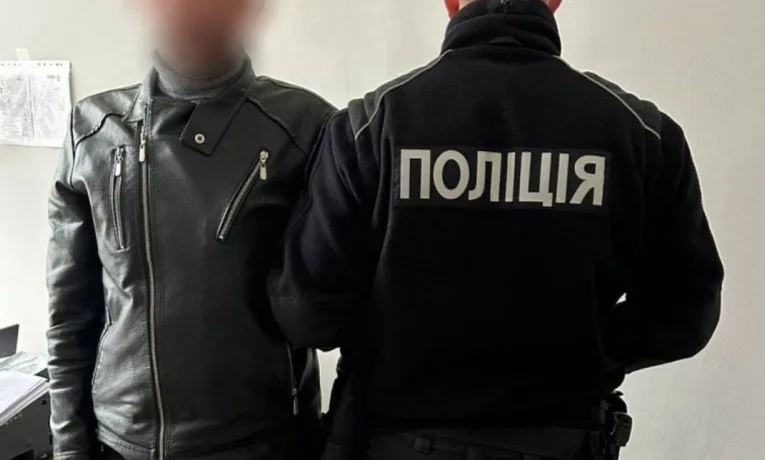 Поліція встановила псевдомінера, що погрожував вибухом у Тисмениці