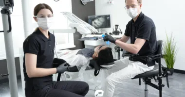 Сучасне протезування зубів