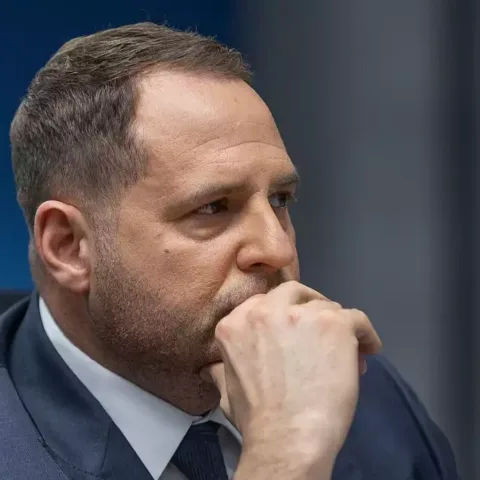 Зеленський звільнив Андрія Єрмака: Офіс президента готують до перезавантаження