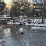 На водоймі в Коломиї під лід провалилися четверо дітей