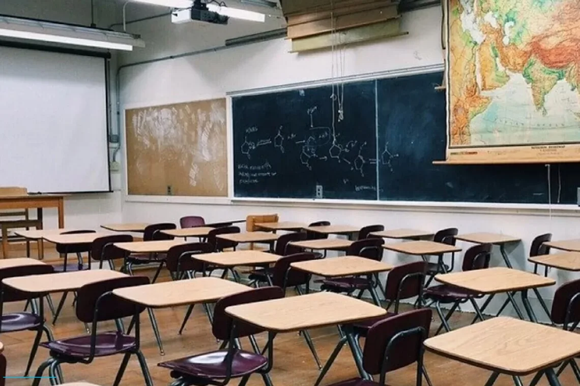 У Франківську вирішують питання про продовження зимових канікул