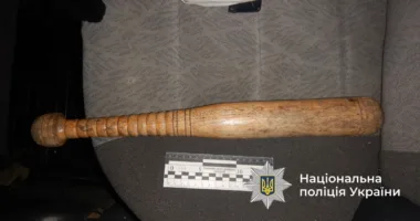 У Франківську затримали чоловіка за хуліганський напад на перехожого