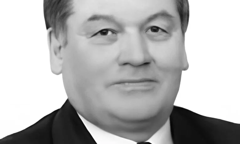 омер Зіновій Береговський — перший директор Української гімназії №1 у часи незалежності