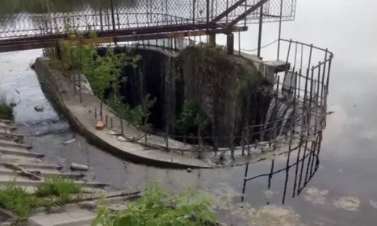 Прокуратура вимагає повернення гідротехнічних споруд державі на Прикарпатті