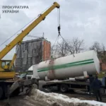 У Франківську ліквідували нелегальну АЗС — вилучено 10 тонн пального