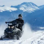 Поблизу курорту Буковель снігохід врізався в дерево: дві жінки в реанімації