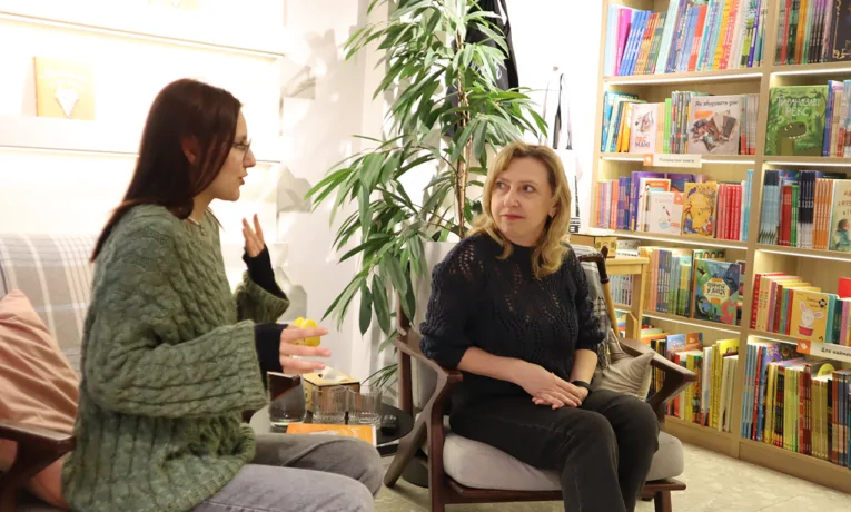 Франківська письменниця Любов Загоровська анонсувала нову дитячу книгу про Степана Бандеру