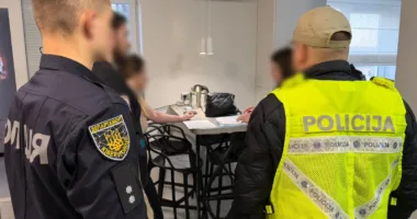 Міжнародна операція «Scammer»: франківці ошукали латвійців на 15 млн грн