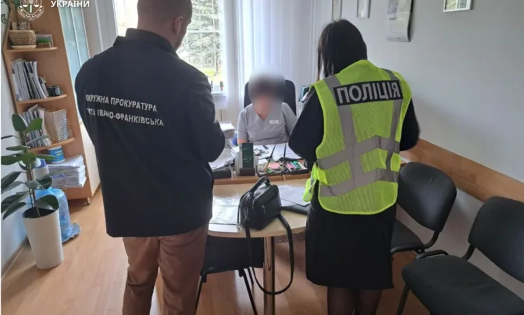 На Прикарпатті викрили схему на 1,5 млн грн у перинатальному центрі