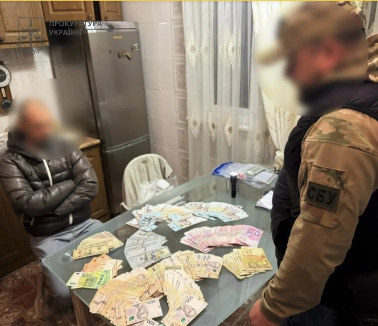 На Прикарпатті підлітки організували потужний наркобізнес