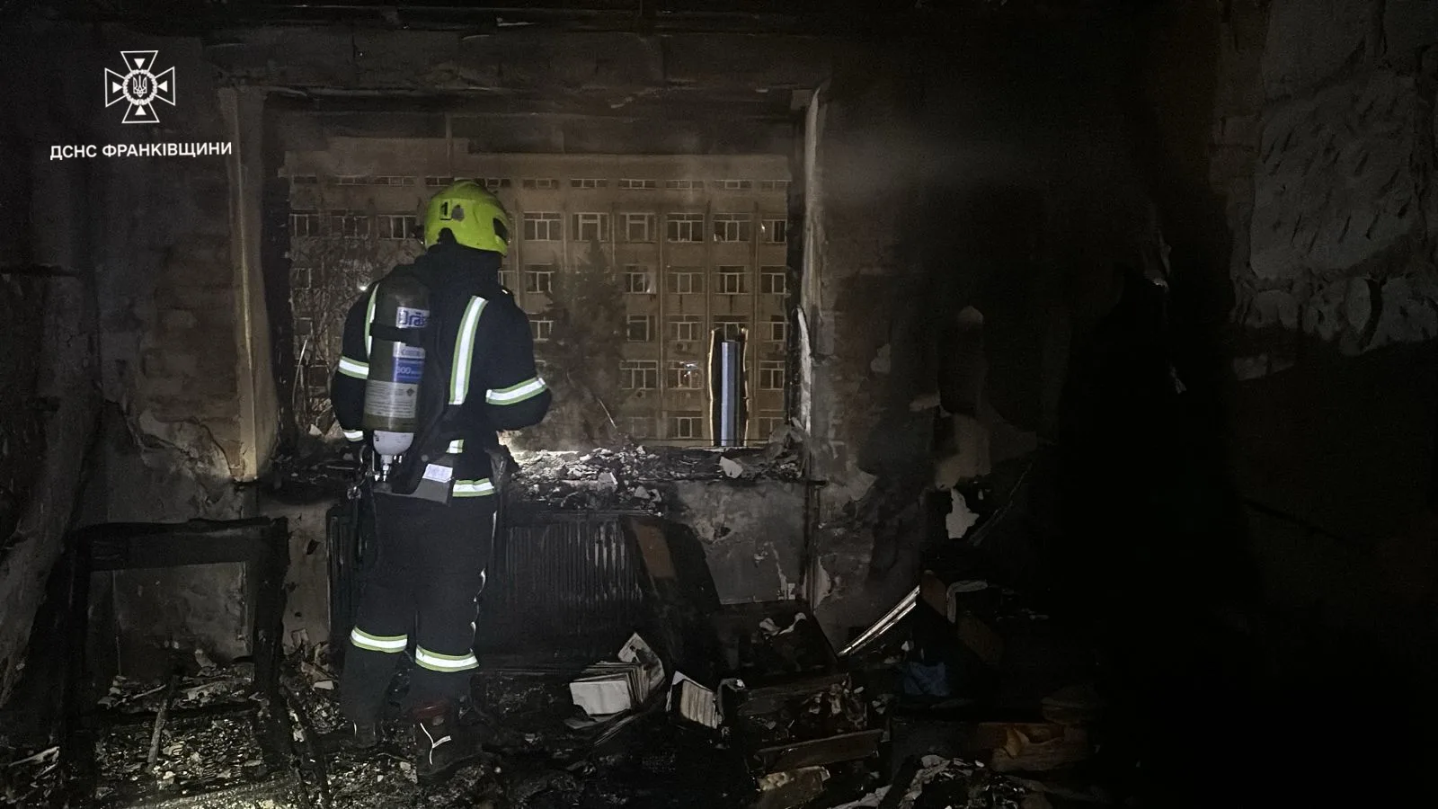 Пожежа на вулиці Бандери: 14 людей евакуйовано