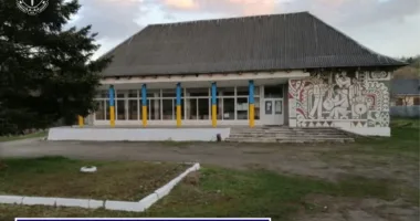 Прокуратура через суд вимагає оформити право власності на будинок культури на Прикарпатті