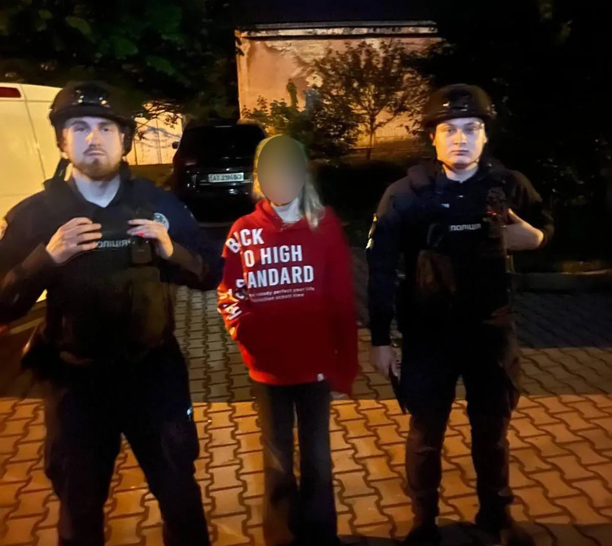 У Франківську поліцейські оперативно розшукали зниклу дівчинку
