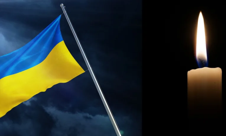 У Брошнів-Осаді під час хвилини мовчання вантажівка ледь не наїхала на людей