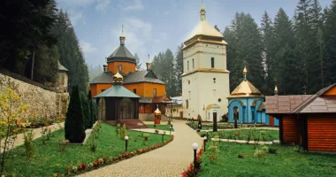 Манявський монастир