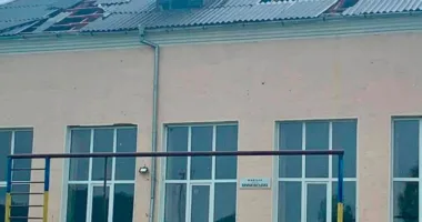 На Прикарпатті ліквідовують наслідки негоди: пошкоджено гімназію та знеструмлено населені пункти