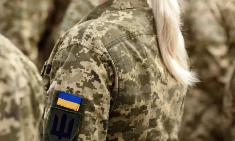 Фейки про мобілізацію жінок: прикарпатців закликають довіряти офіційним джерелам