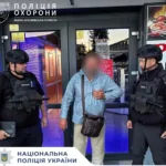 Виламав двері та проник у магазин: у Надвірній затримали 51-річного чоловіка