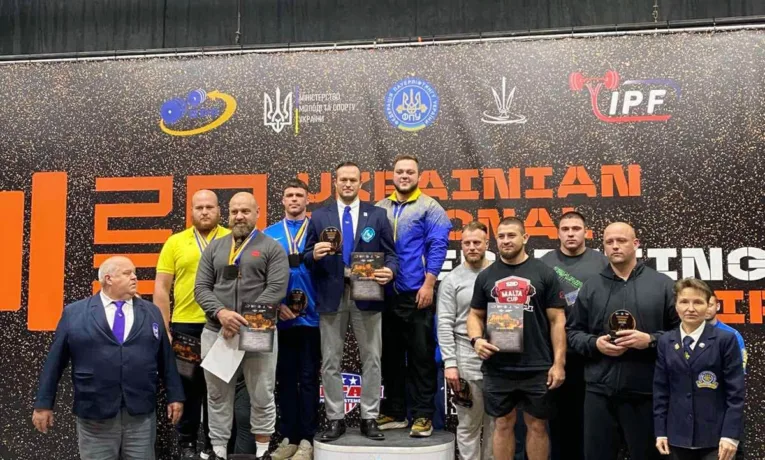 Спортсмени з Прикарпаття здобули медалі чемпіонату України з класичного пауерліфтингу
